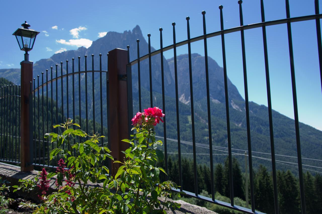 Hotel Ortler Castelrotto Exterior photo